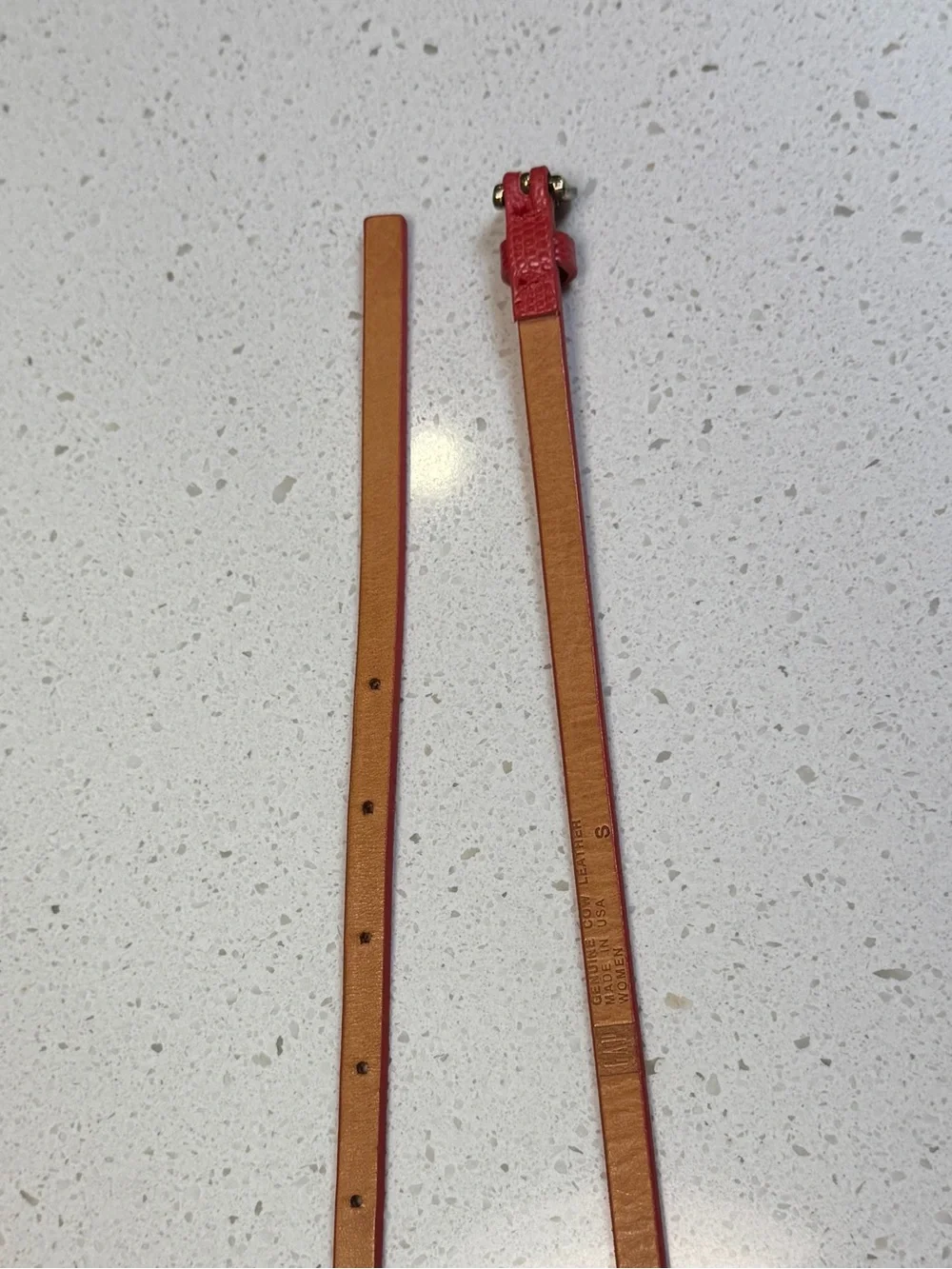 Vintage GAP Red Embossed Cow Leather Extra Skinny Belt USA Women's Size S